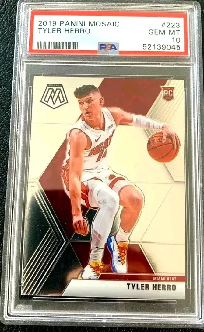 타일러 히로 루키 PSA10