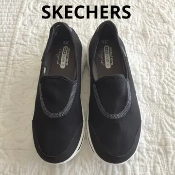 [ 미사용 ] SKECHERS GO WALK 슬립온 블랙