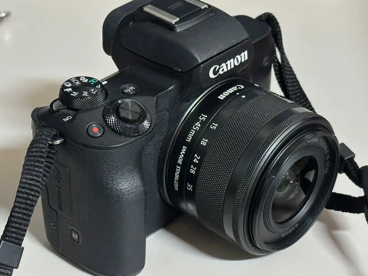 캐논 EOS m50 15-45mm 키트