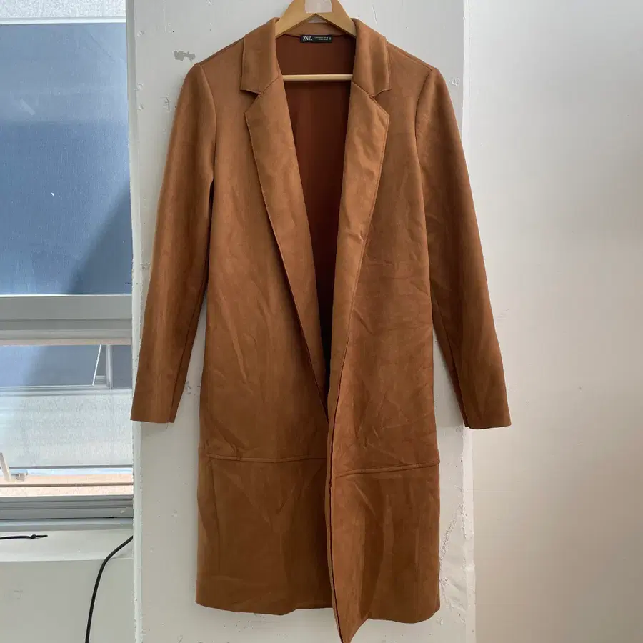 (S) 자라 ZARA 스웨이드 오픈형 브라운 자켓