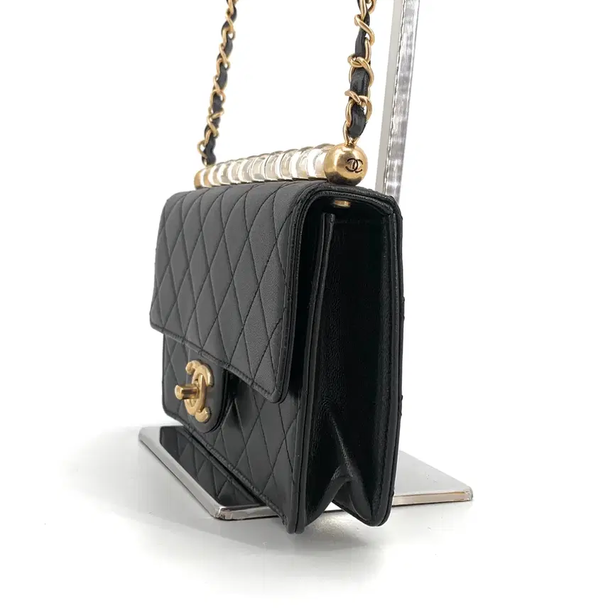 샤넬 고트스킨 비즈 CHANEL 로고 플랩백 크로스백 사진 4