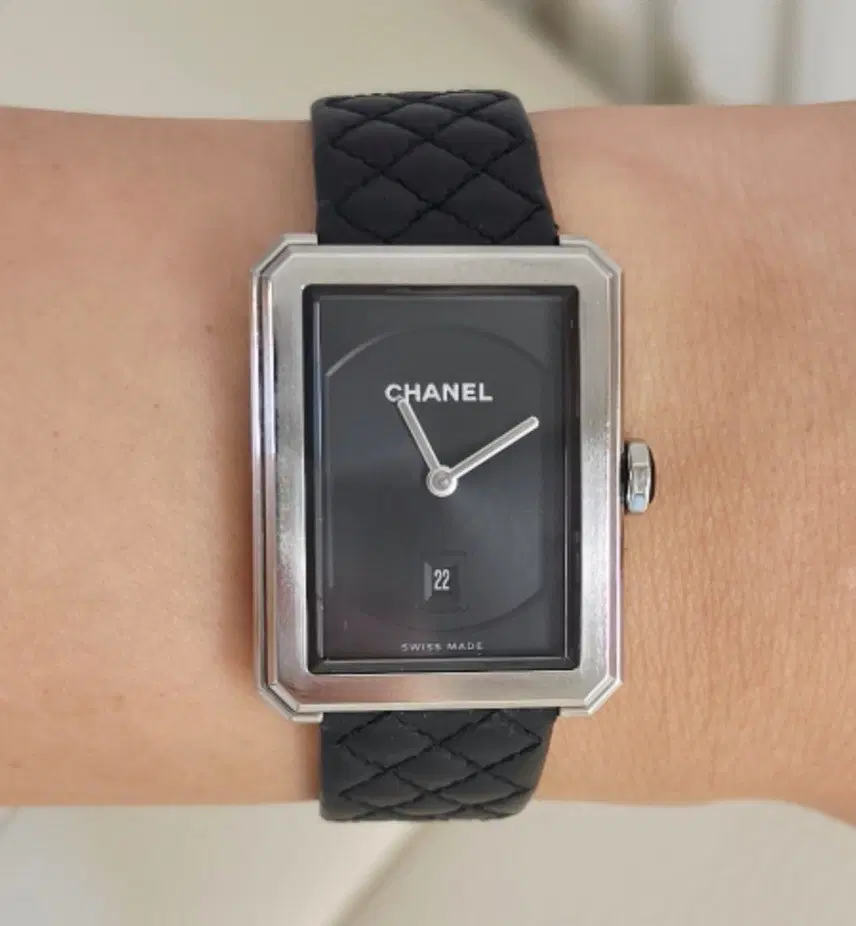 샤넬 보이프렌드 미듐 여성 시계 여자 팔찌 CHANEL