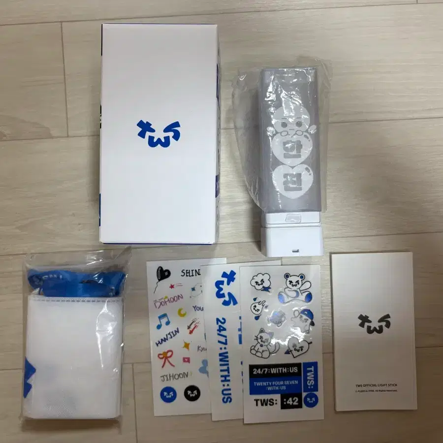 투어스 응원봉 한진 반스