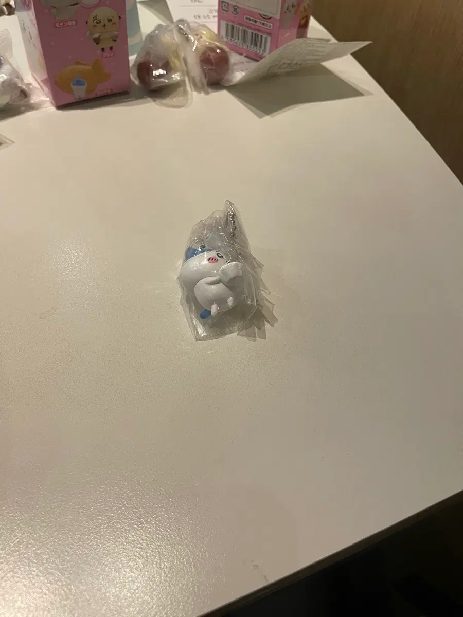 먼작귀 치이카와 타베모노 잇빠이 3탄 랜덤 가챠 키링 하치와레