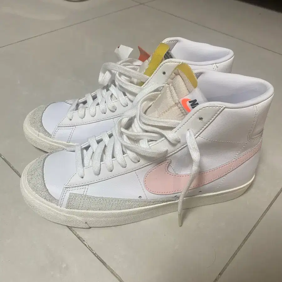 블레이저 미드 bq6806 108 260 새상품