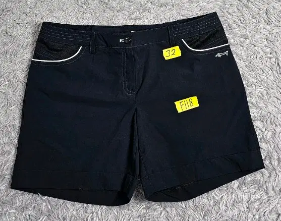 루이카스텔 골프 반바지 블랙 실측 32 F118