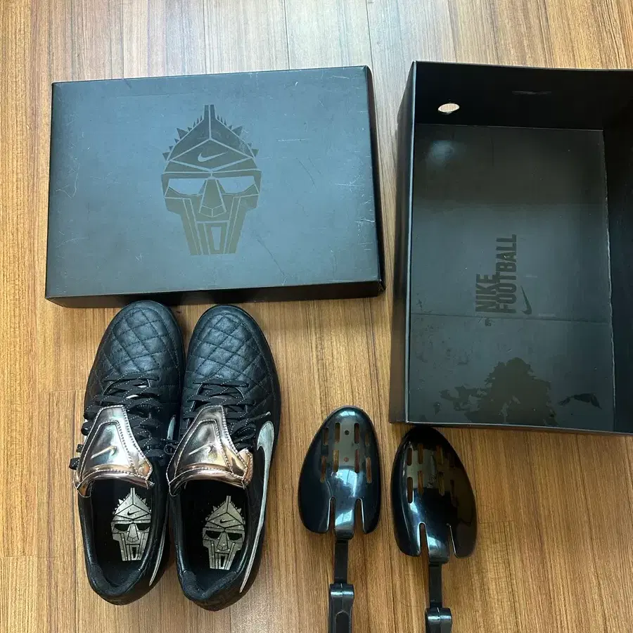 전세계 3,000족 나이키 티엠포 레전드 V 토티