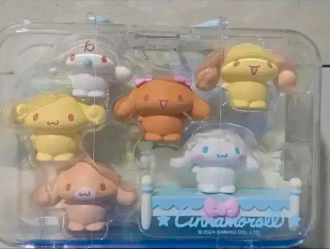 분철 쉬폰 시나모롤 프렌즈 프랜즈 피규어