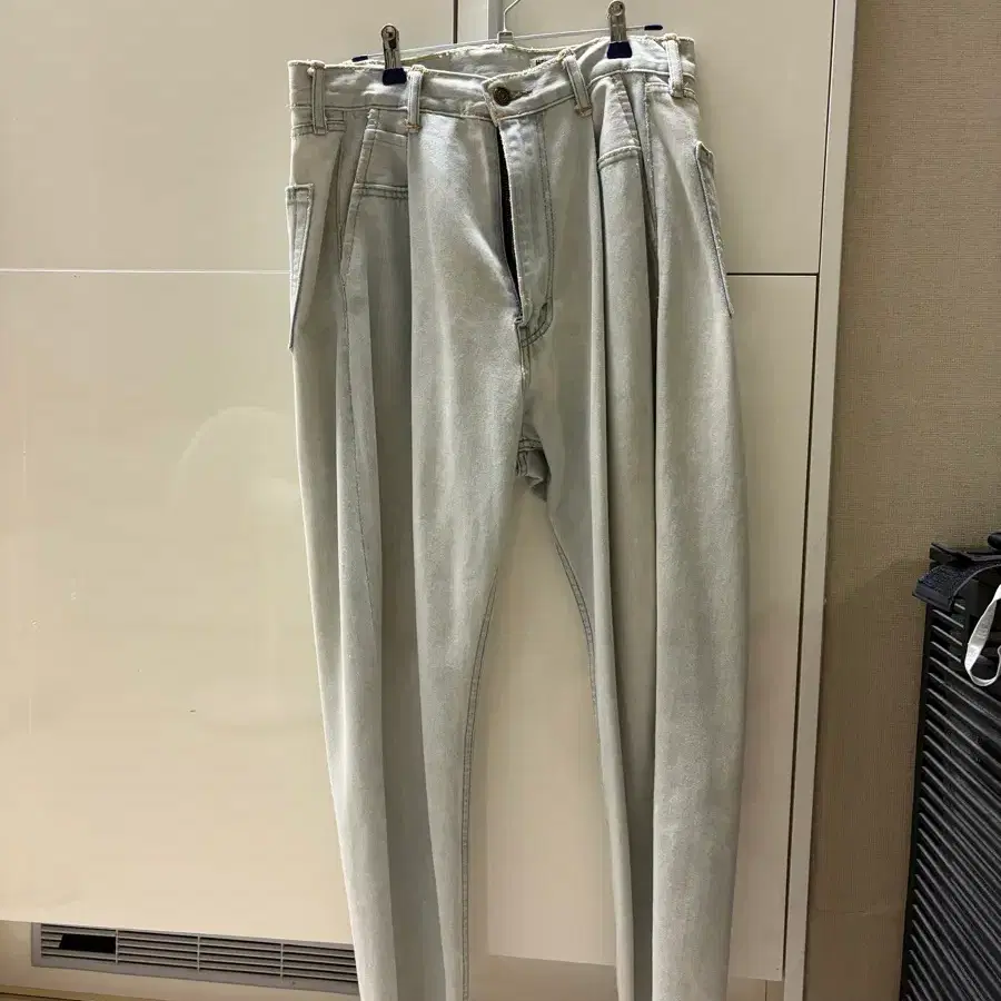 [46] HED MAYNER 헤드메이너 Reused 리바이스 데님 Light Indigo