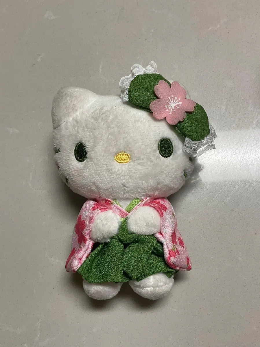 키티 기모노 유카타 인형