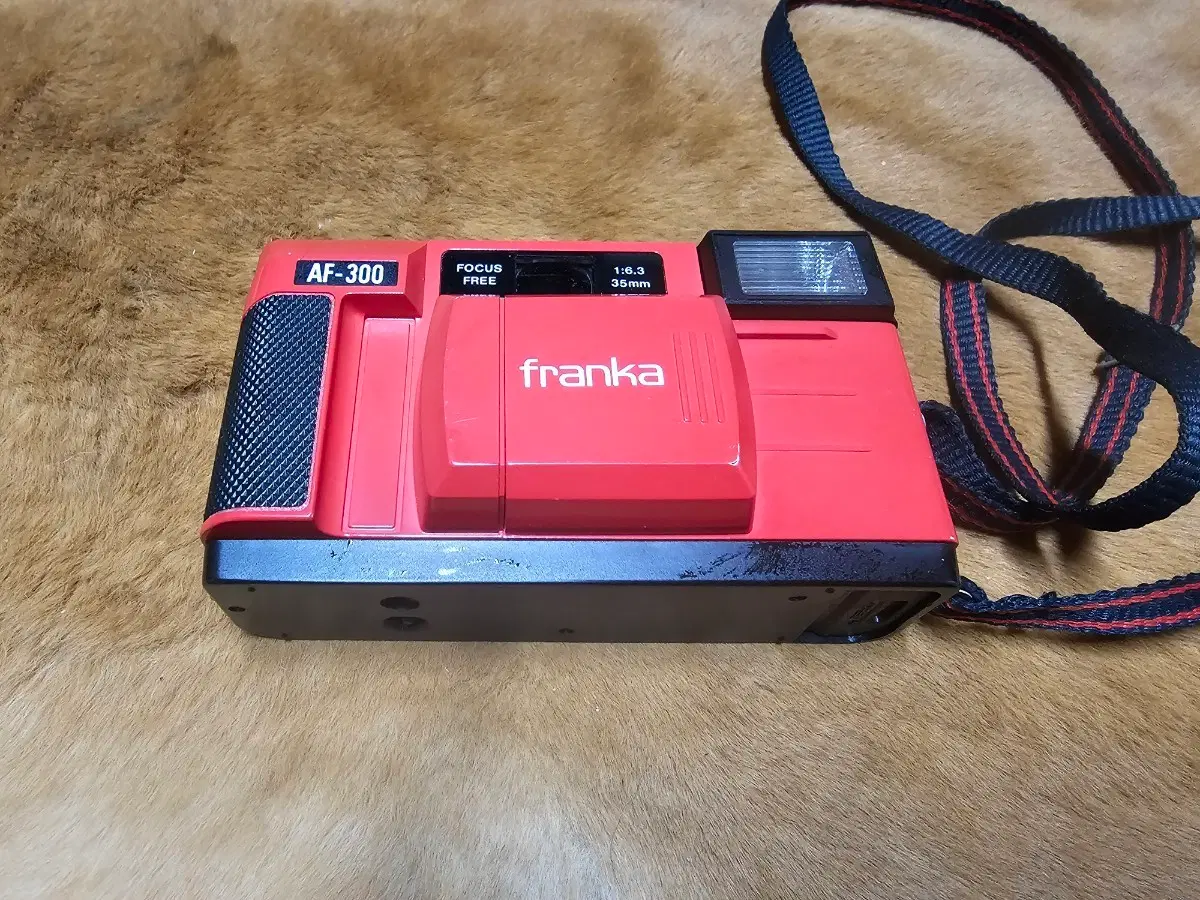 프랑카 AF-300 빨간색 필름카메라/작동정상 무료배송