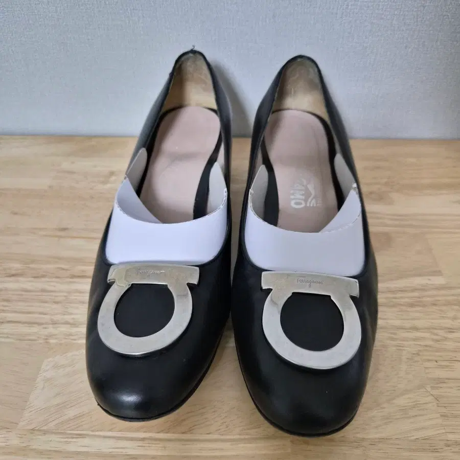 페라가모 8C 250 미들힐 구두 슈즈-867