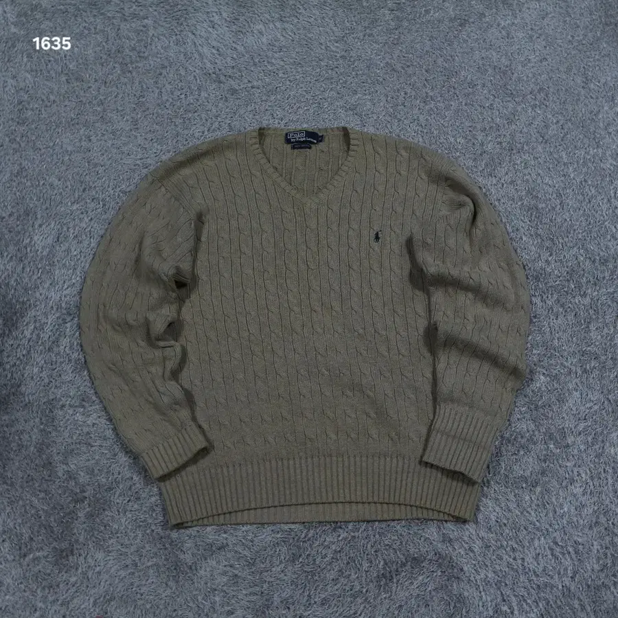 폴로 랄프로렌 V넥 케이블니트 100