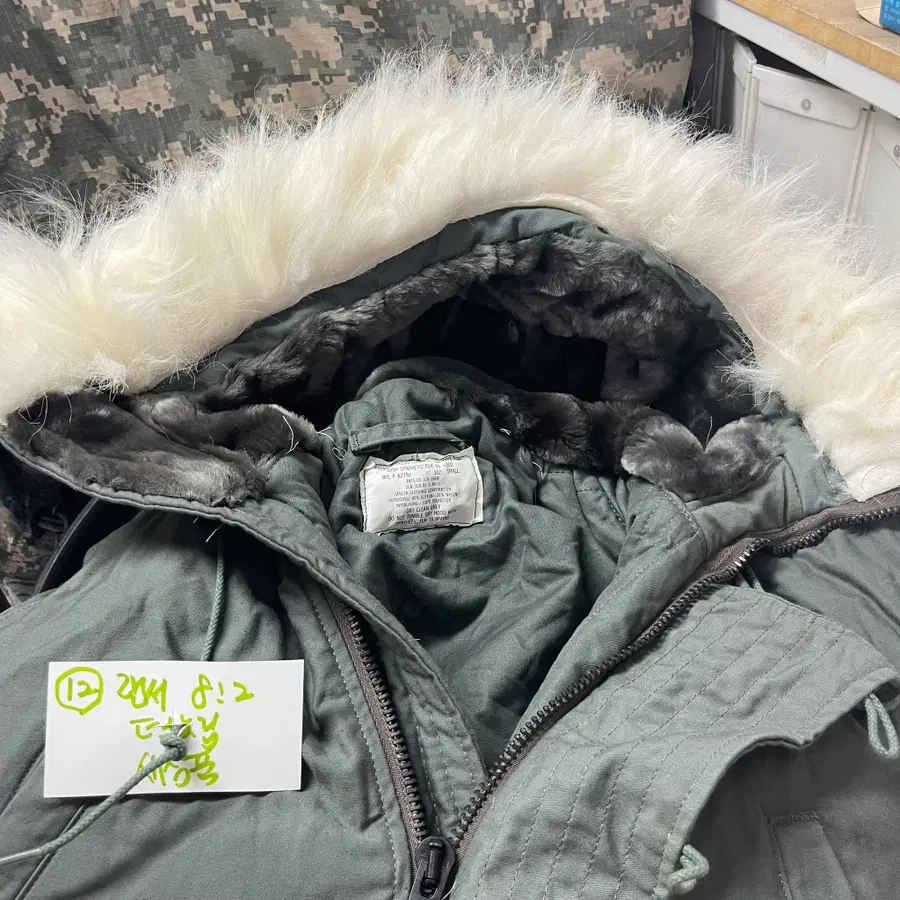 N3B12. 새상품급/1981년산 미공군 N-3B 익스트림 콜드 웨더 파카 (Lancer사 제작) (S)299