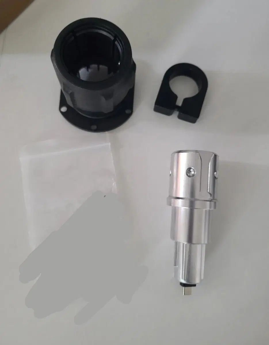 파나텍 qr1 베이스 + qr1 liteusb c 타입이고 상태 좋습니다