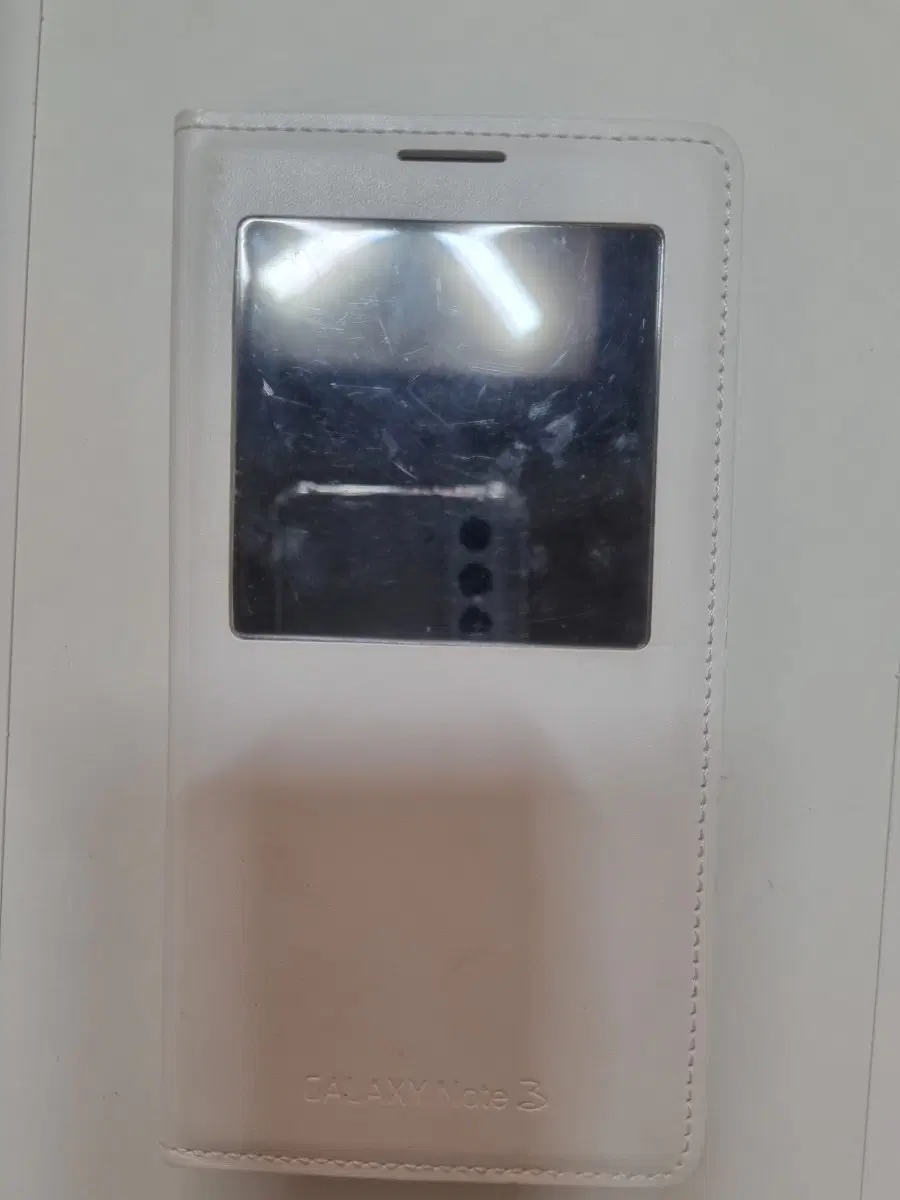 삼성 갤럭시 노트3 삼성 갤럭시 노트3 사진 속 제품 그대로 삼성 갤럭시 노트3성능 좋아요이 스마트폰은 사진, 영상 작업에 최적화된 노트북을 찾는 분들에게 추천드려요