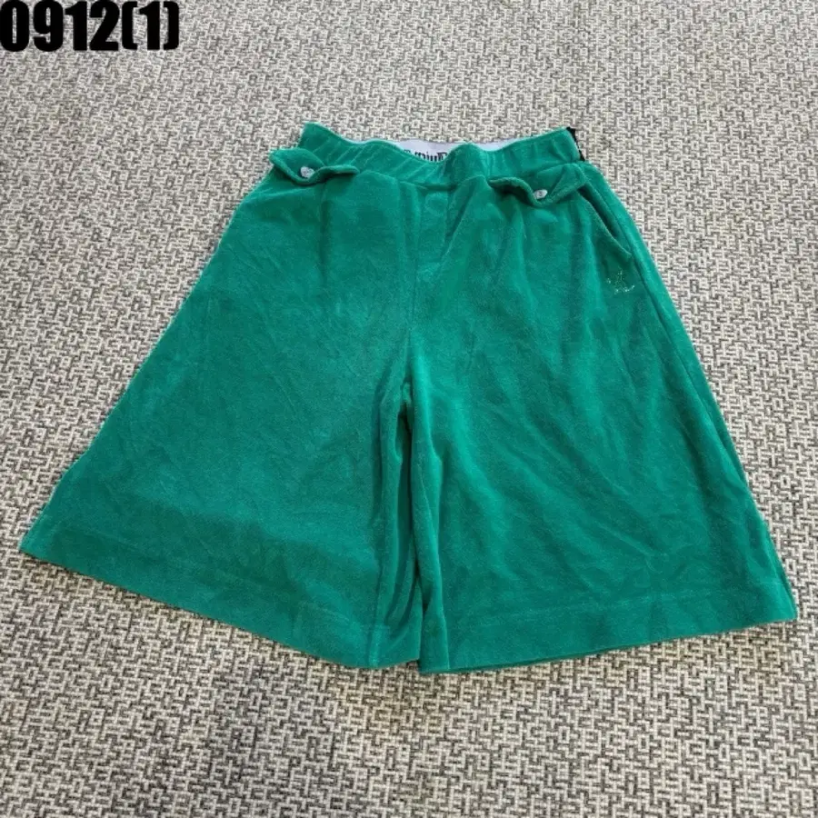 쥬시꾸뛰르 테리 반바지