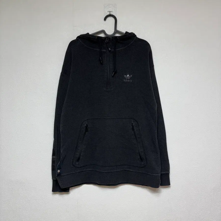 아디다스 INSTINCT HOODY 피그먼트 100