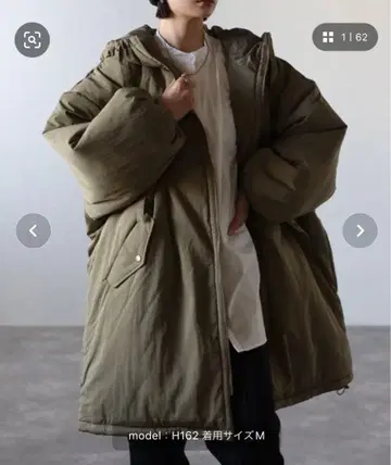 시착만 한 상품 다운 자켓 M 사이즈 카키