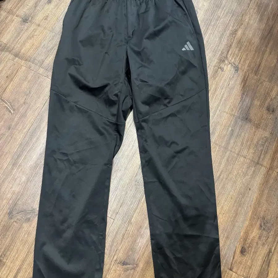 아디다스 바지 2XL 사이즈