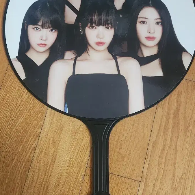 르세라핌 피켓