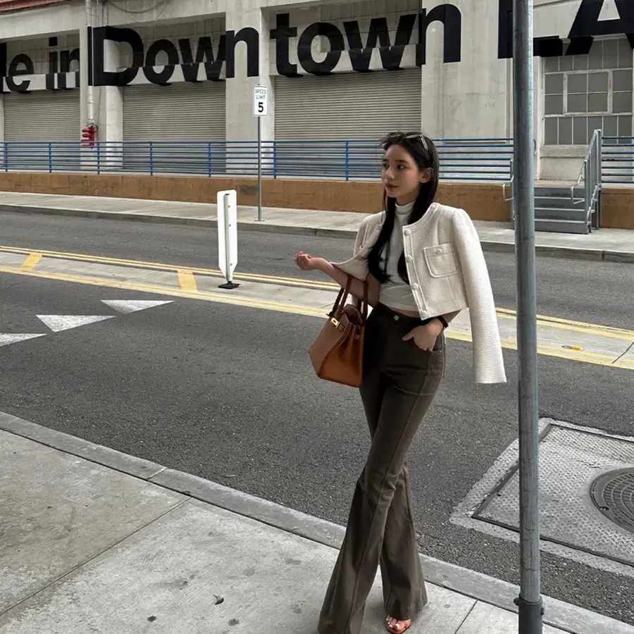 부츠컷 팬츠(카키브라운)