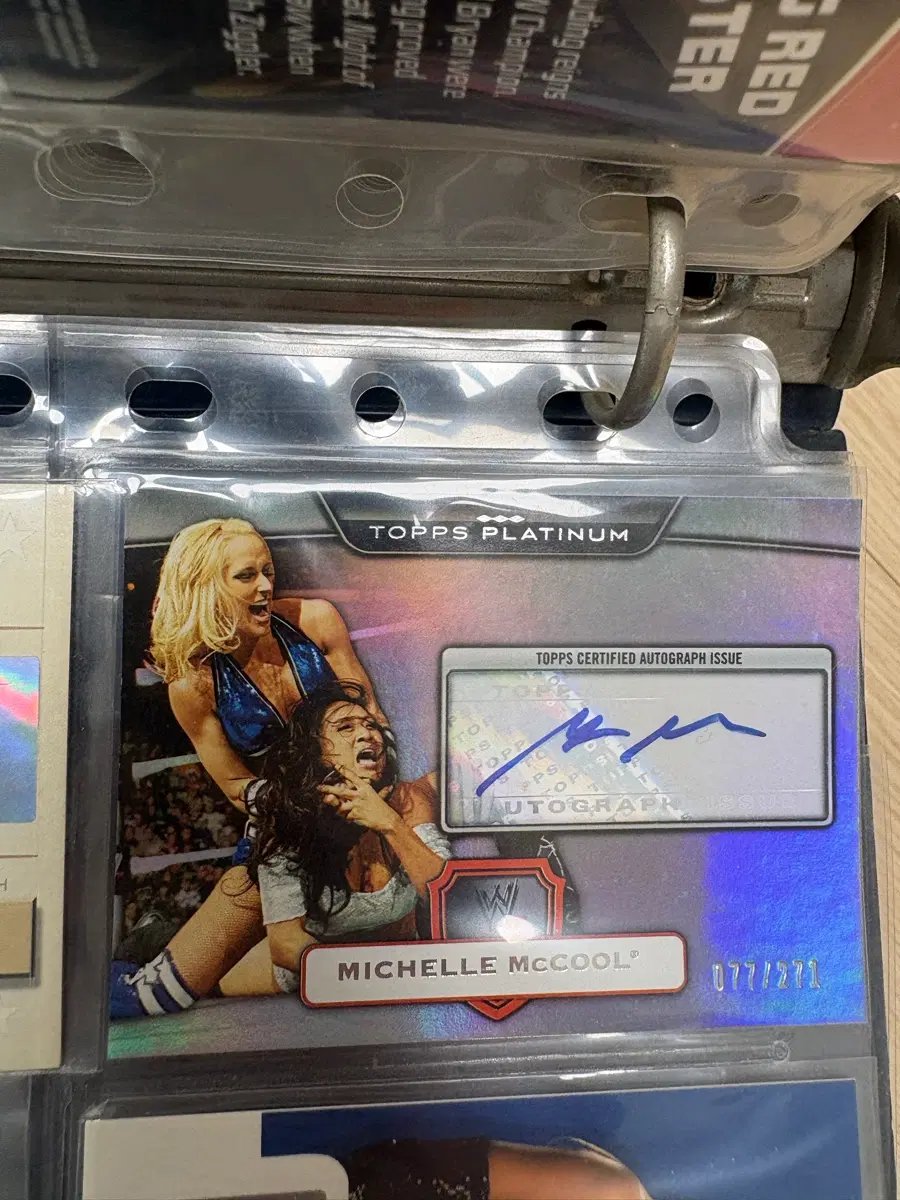 WWE TOPPS 271장 한정 미셸 맥쿨 친필 오토 카드