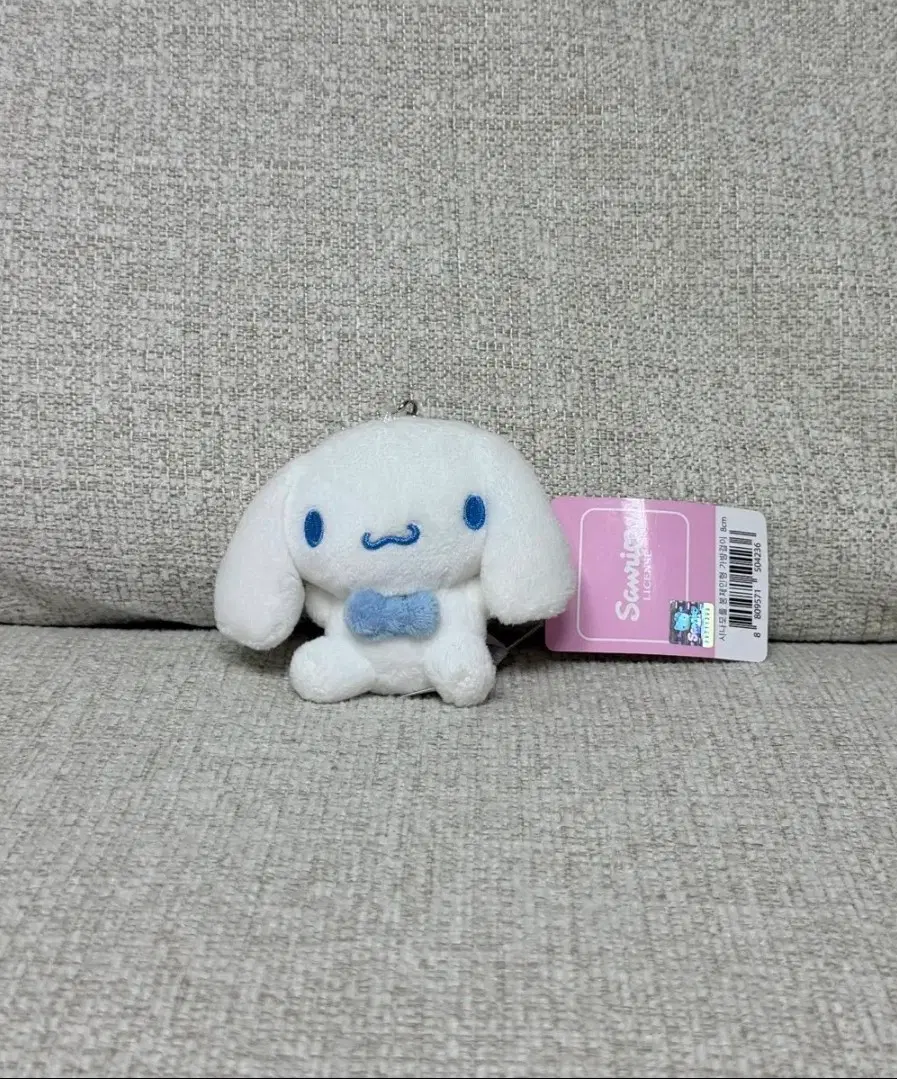 정품 산리오 시나모롤 가방걸이 8cm 키링 인형 가방고리 열쇠고리