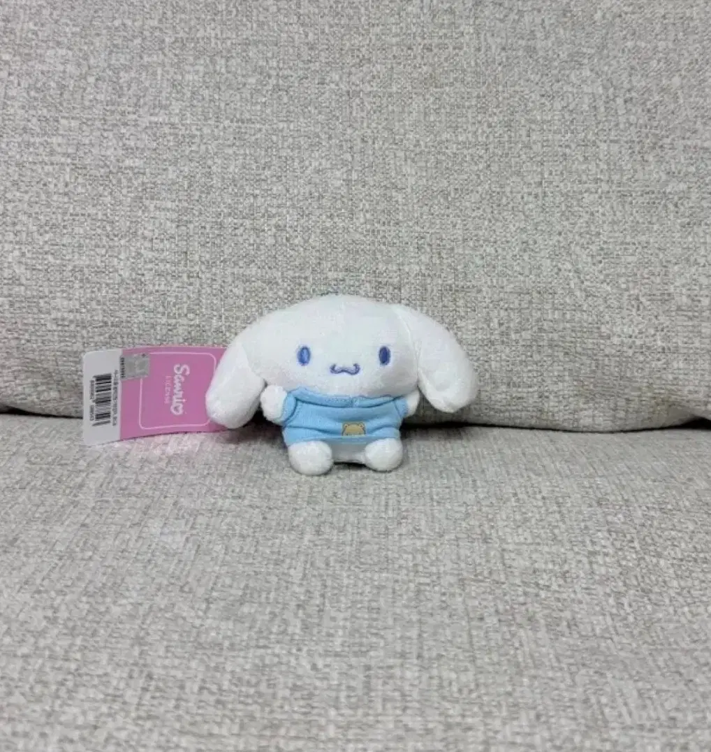정품 산리오 시나모롤 후드 키링 인형 8cm 가방고리 열쇠고리