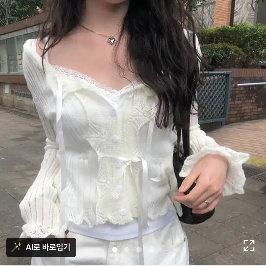 애니원모어 리본 스트랩 가디건