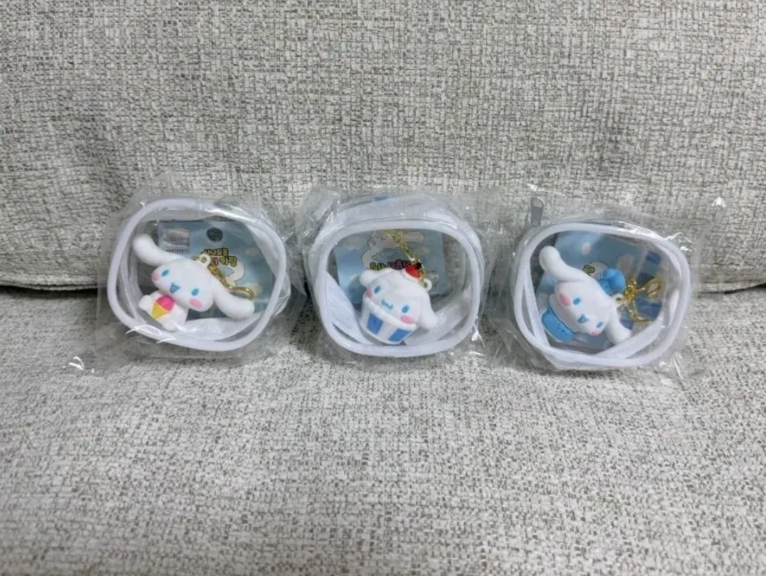 정품 산리오 시나모롤 러블리 키링