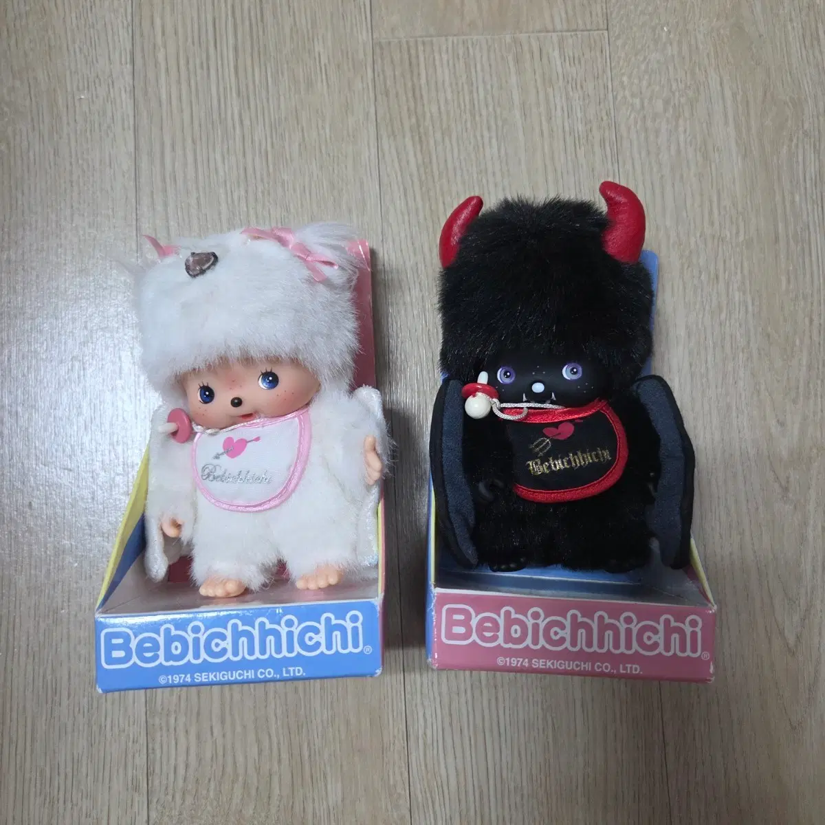 베비치치 세트 (천사/악마) (박스는 구하기힘들어요)