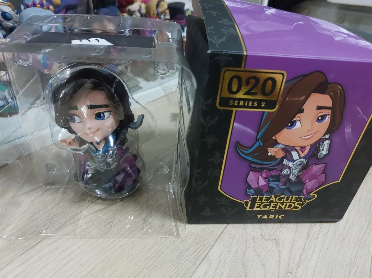 리그 오브 레전드 타릭 피규어