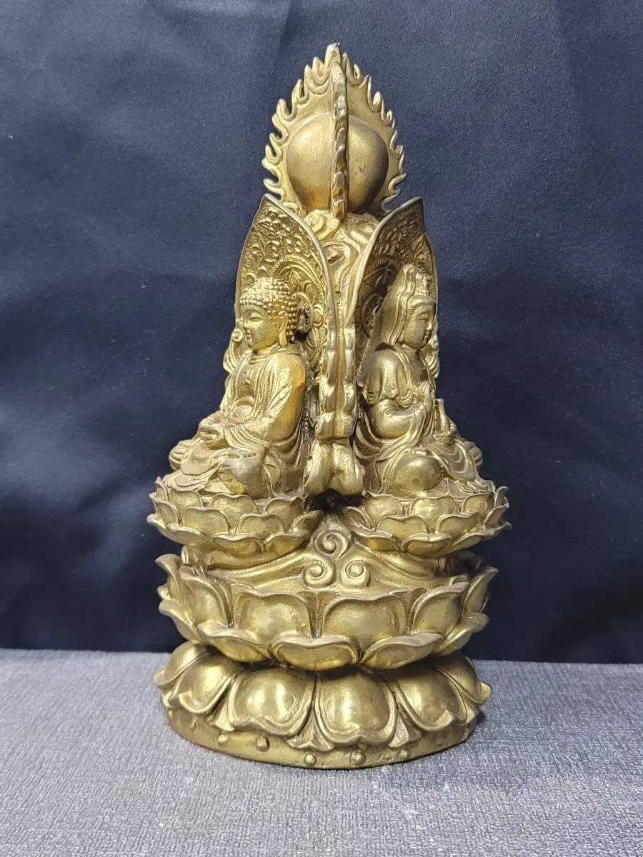 황동 삼존불