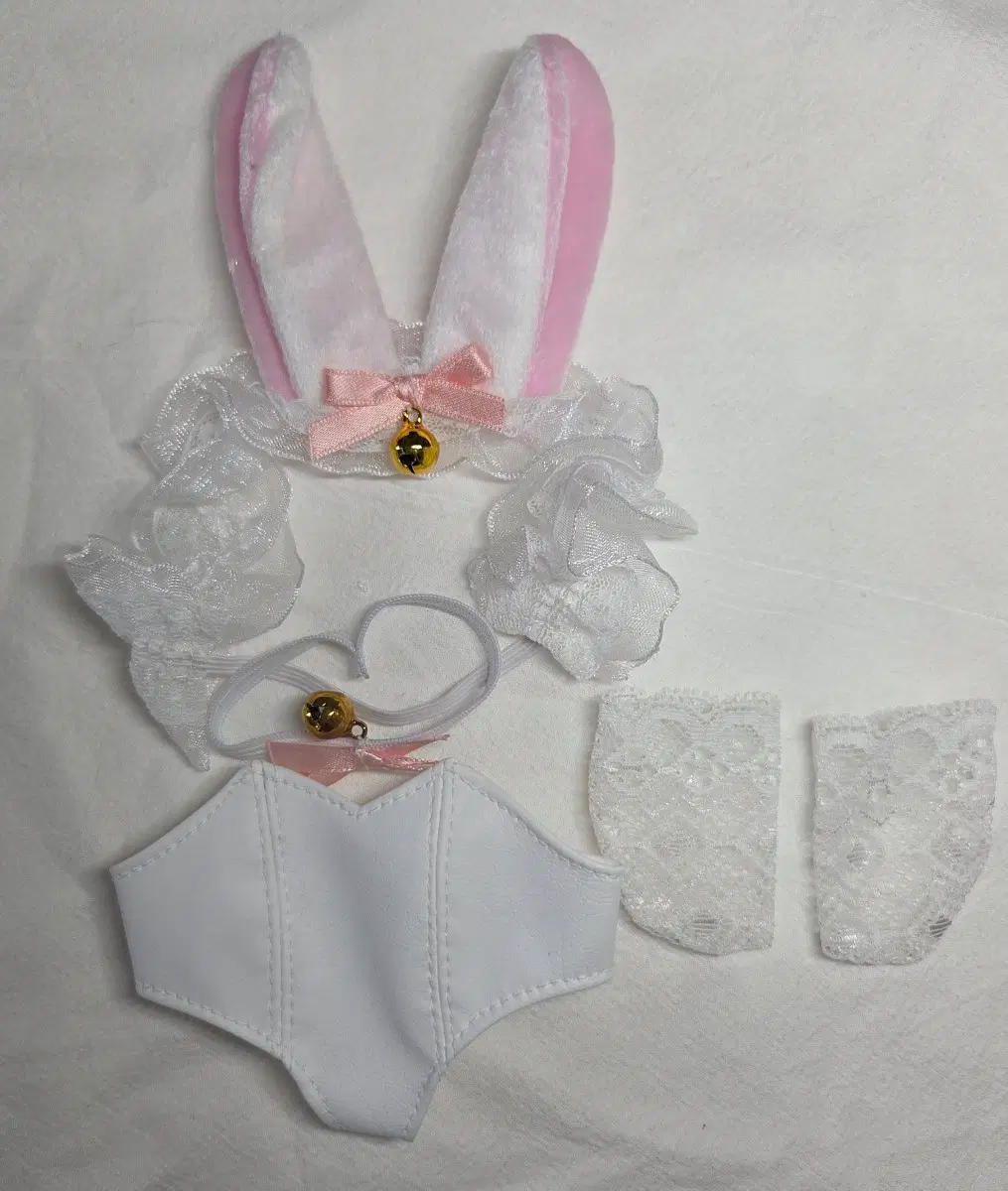 20cm 인형옷 민망옷장 가죽바니 시즌1 (화이트)