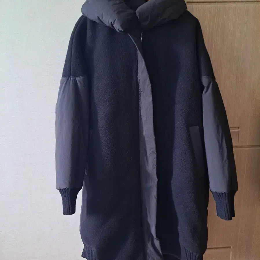 가오리핀 배색 롱자켓