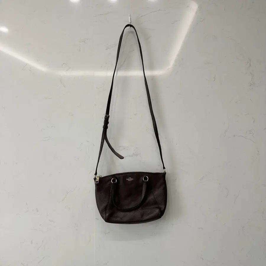 코치 coach 정품 켈시 페브레더 미디움 토트백 숄더백 버건디 브라운