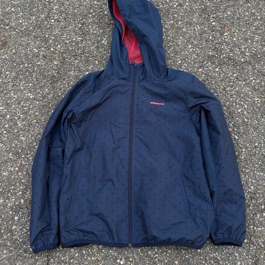 일본판 adidas NEO 도트패턴 땡땡이 바람막이 (s)