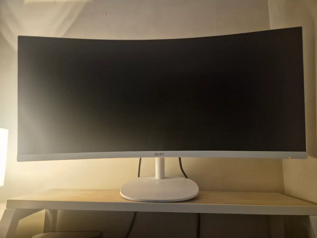 msi uhqhd va 100hz 커브 모니터