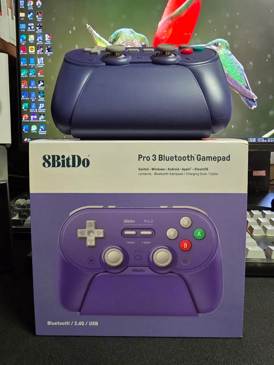 8BitDo 프로3 블루투스 무선 게임패드 컨트롤러 홀트리거 충전독 포함 G클래식(퍼플))