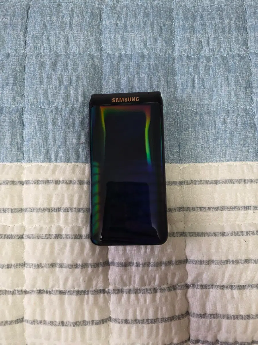 갤럭시 폴더 2 2019 블루블랙