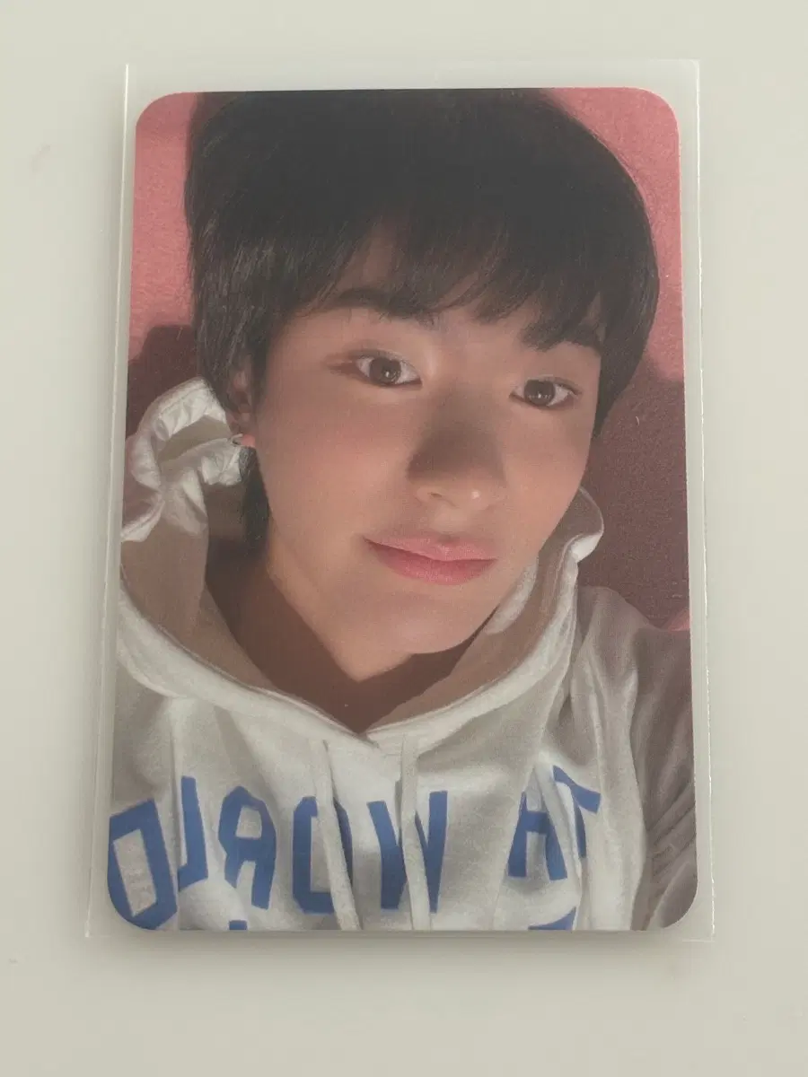 Get A Guitar ACRYLIC KEY RING + PHOTO CARD SET