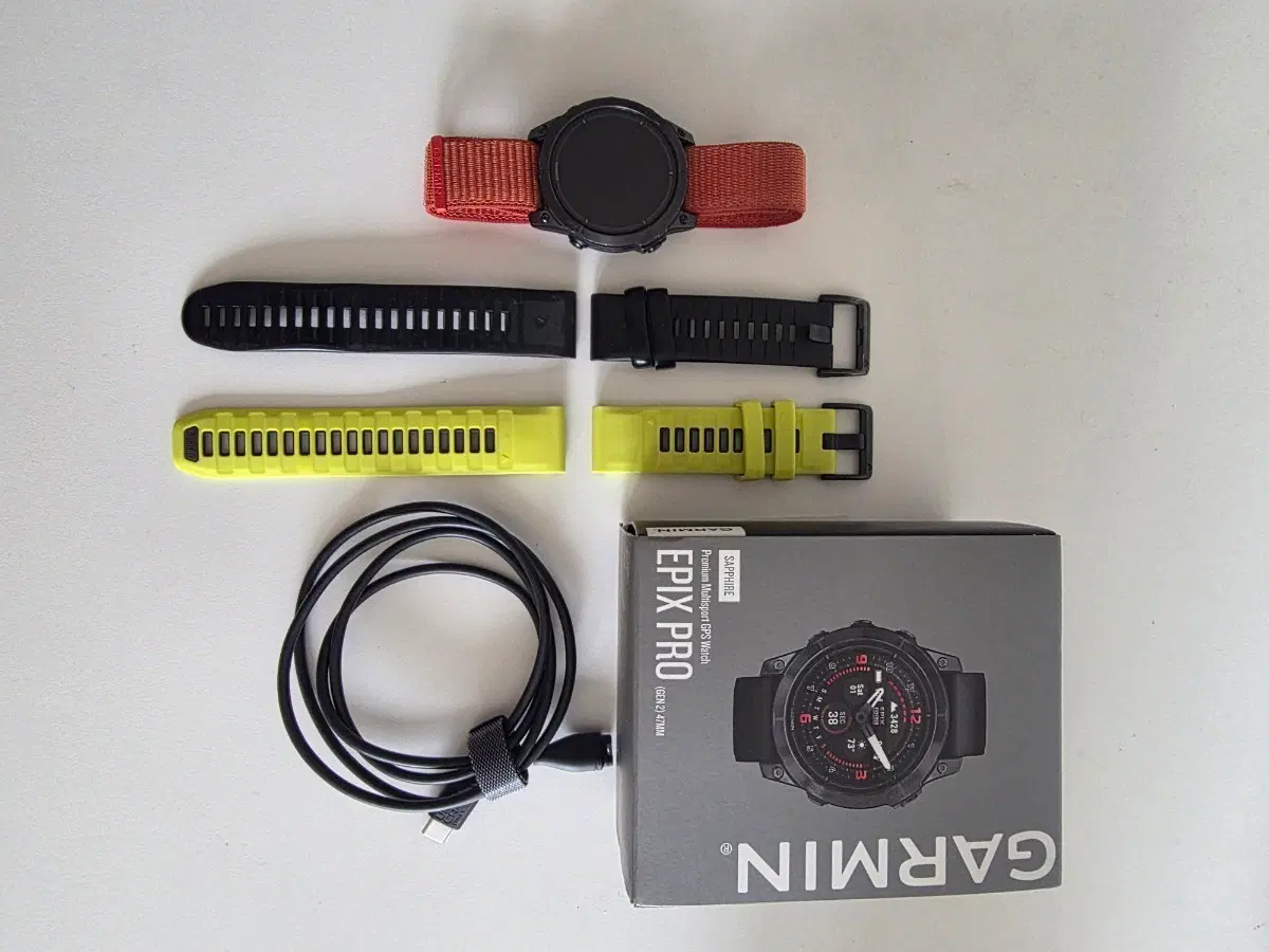 가민 에픽스 프로 사파이어 GPS 시계 (47mm) 스트랩 충전 케이블 포함
