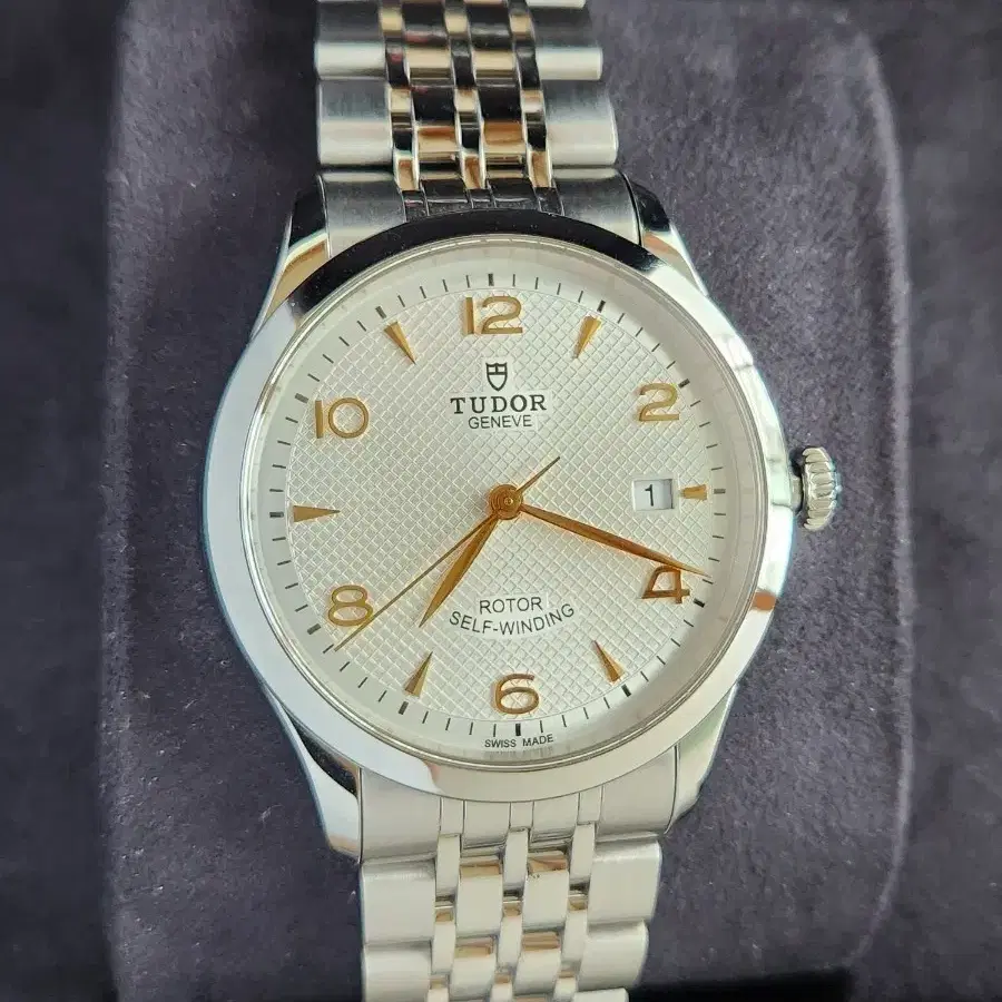 튜더 1926 오토매틱 골드핸즈 39mm 풀박스