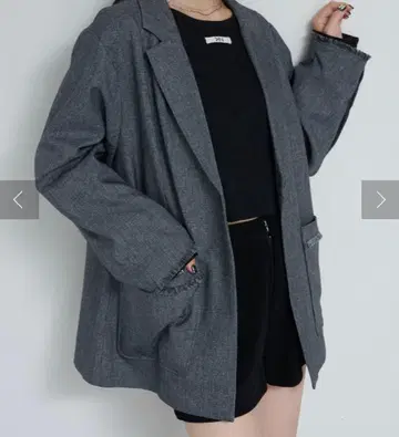 카스타네 체크 프린지 자켓 차콜 그레이