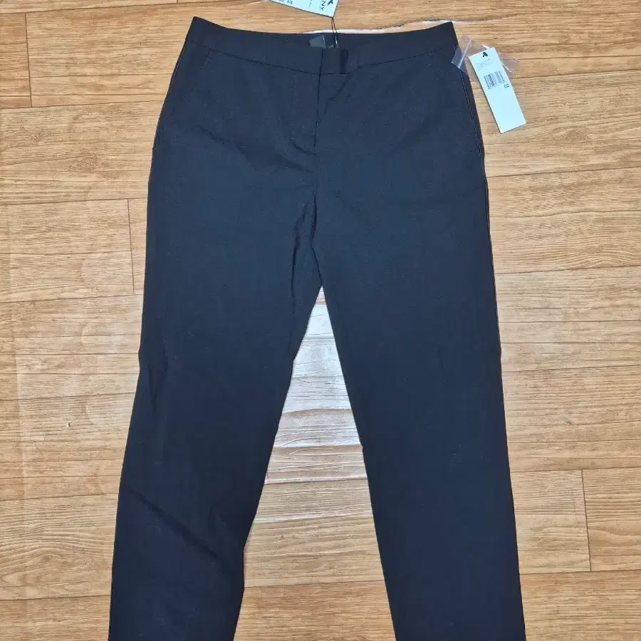 새상품 DKNY 블랙 슬랙스 55