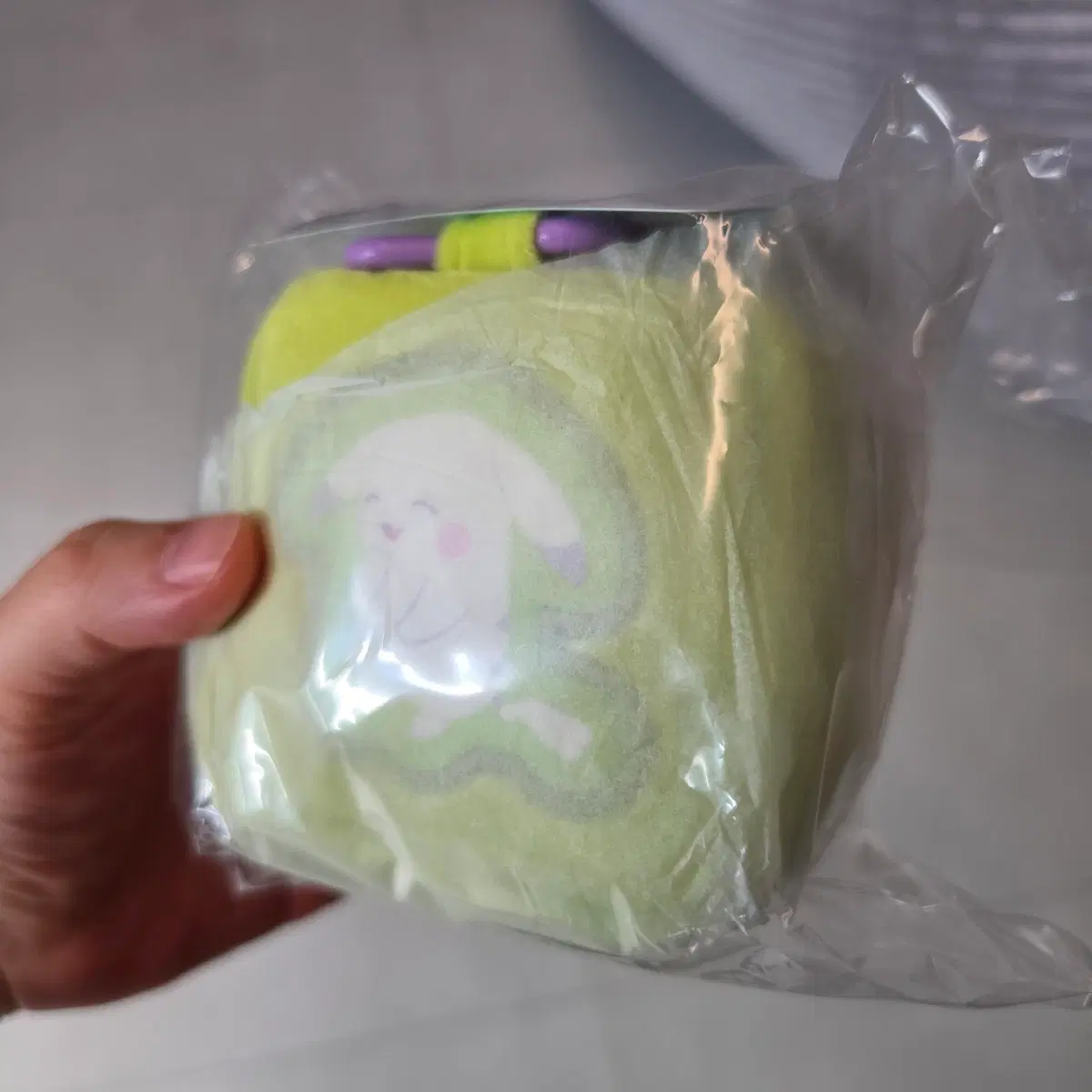 포코피아 창백카츄 피카츄 스퀘어 파우치 카라비너 일본판