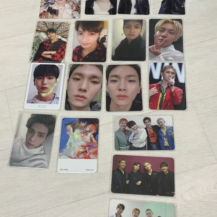 샤이니 종현 키 기범 태민 단체 포카 양도