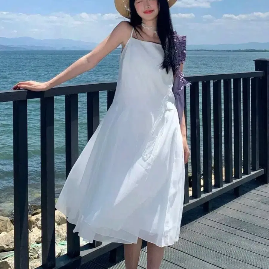 새상품 쉬인 화이트 슬리브리스 원피스 드레스 s사이즈