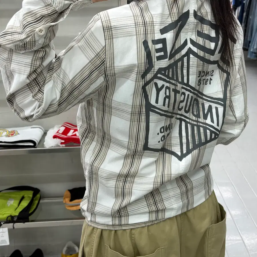 (M) 디젤 00's 화이트 체크패턴 백로고 프린팅 블루종 자켓